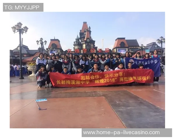 张驰足球：探索足球运动的魅力与激情，激发年轻人的运动热情与团队精神