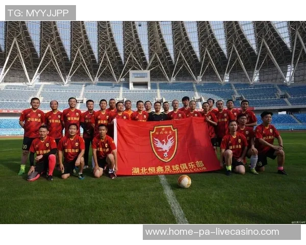 菲律宾与越南足球对决激战在即球迷期待精彩赛事盛况 菲律宾与越南足球对决激战在即球迷期待精彩赛事盛况